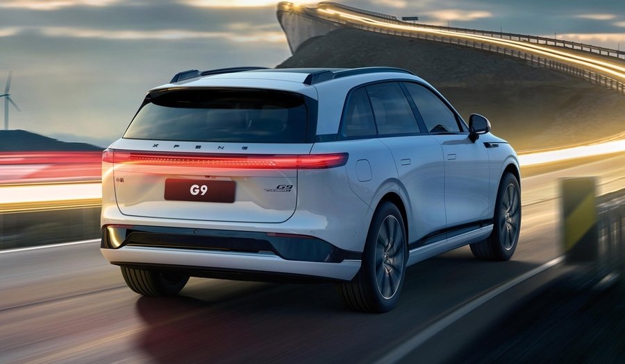 У Китаї представили електрокар з найшвидшою у світі зарядкою: фото та характеристики