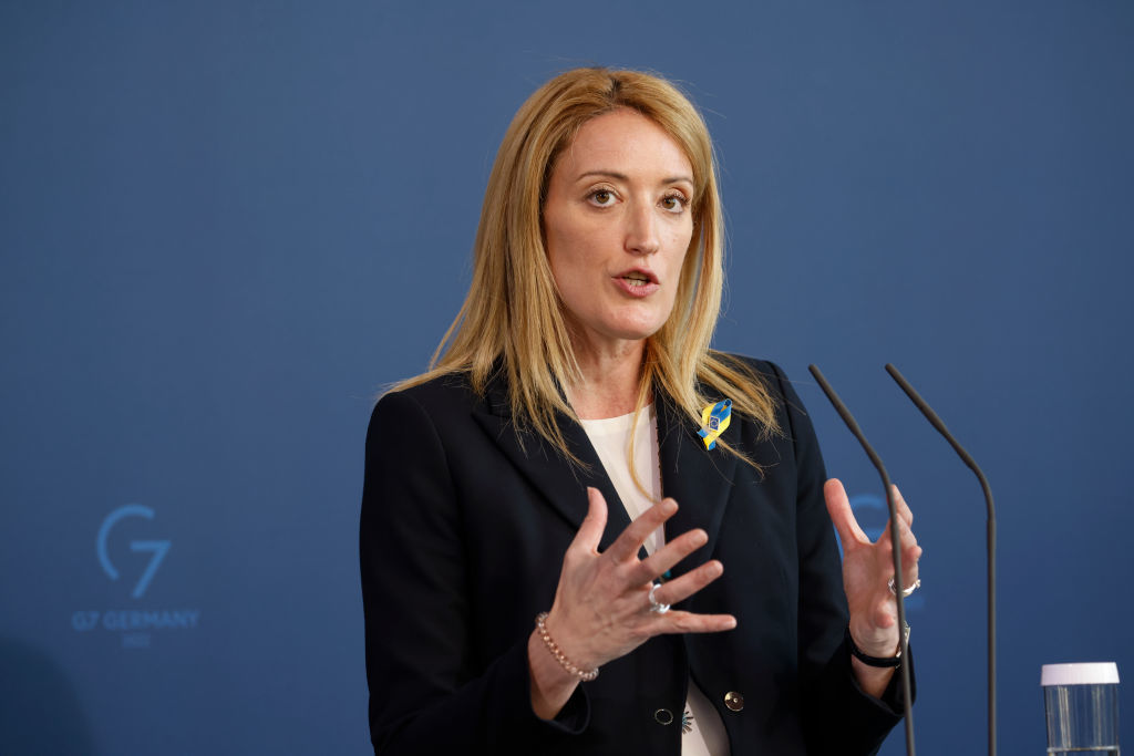Європарламент схвалив 18 млрд євро допомоги для України