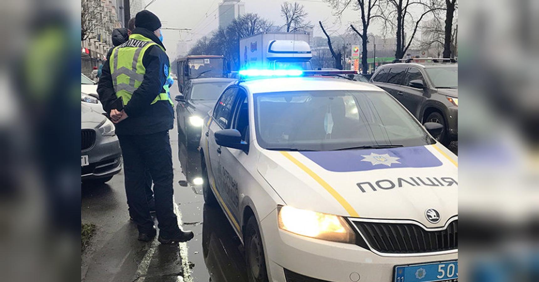 Не тільки «тріщина на лобовому склі»: за що українським водіям загрожують штрафи до 17 тисяч грн