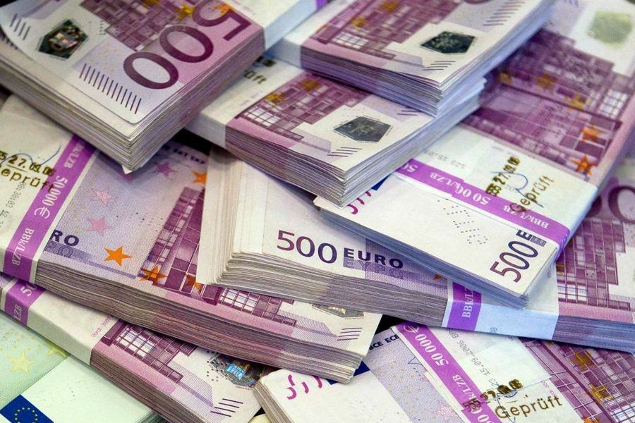 Ще 1,5 млрд євро допомоги забезпечать стабільні виплати пенсій і зарплат