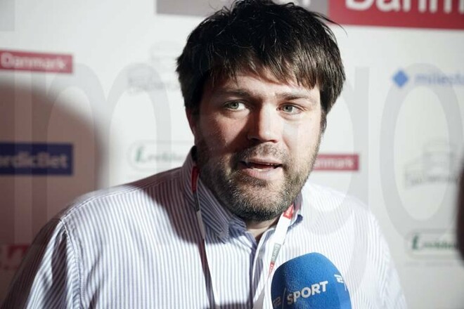 Так не має бути. Тренер Карлсена підтримав сестер Музичук