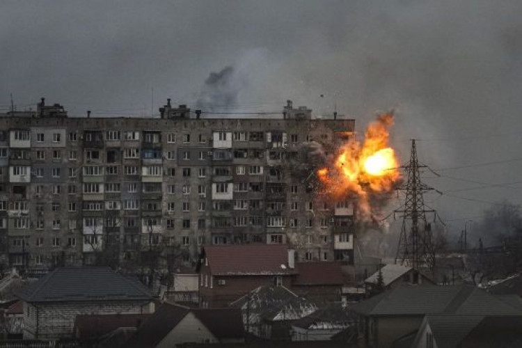 ЗСУ відбили 114 атак росіян на п'яти напрямках, окупанти завдали ракетних та авіаційних ударів - Генштаб
