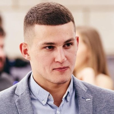 Не маю часу, я працюю. Син міського голови Коломиї відмовився коментувати, як опинився на Балі