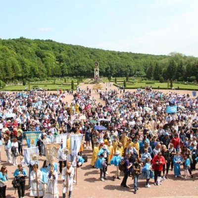 Архиєрейське благословення для прочан: у Зарваниці відбулася проща