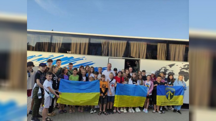 Діти військових з Рівненщини поїхали на відпочинок до Хорватії