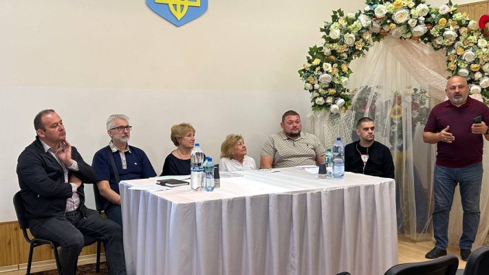 Податківці розповіли підприємцям Великолучківської ТГ про новації податкового законодавства та використання РРО/ПРРО