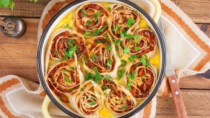 Замість піци - смачний пиріг закусочний з лаваша