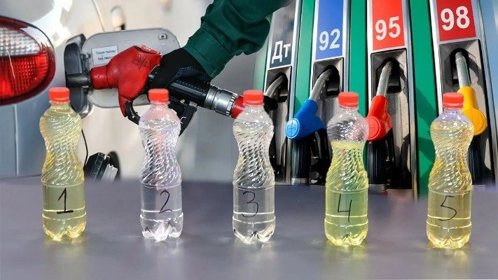 Ціни зростають: скільки українцям доведеться платити за бензин