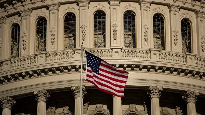 Шатдауну не буде?: Сенат США проголосував за тимчасовий бюджет, у якому немає додаткової допомоги Україні