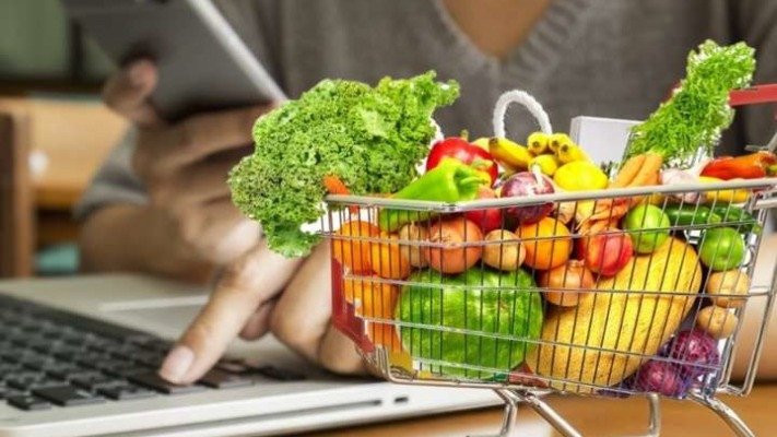 Униз і вгору: як зміняться ціни на продукти в Україні