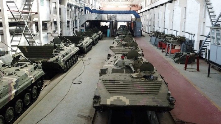 За час війни окупанти знищили 37 військових заводів України