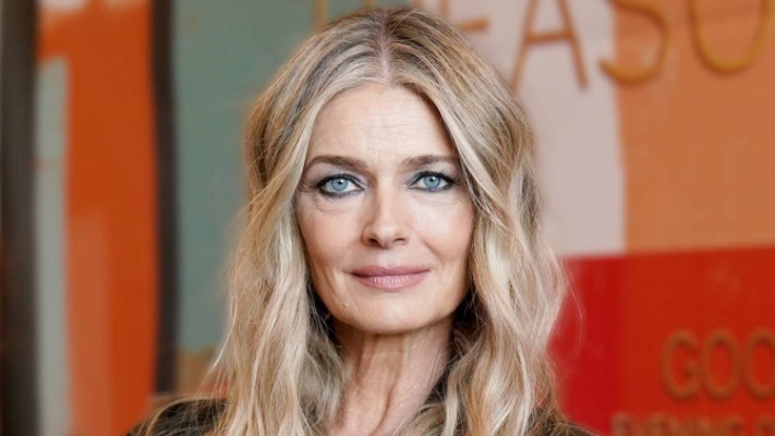58-річна супермодель знялася топлес у зухвалій фотосесії для Vogue та збурила мережу