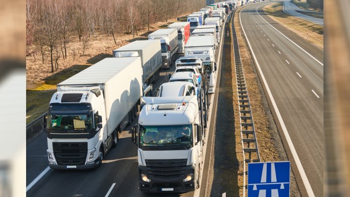 На польсько-українському кордоні у черзі застрягли 2800 авто