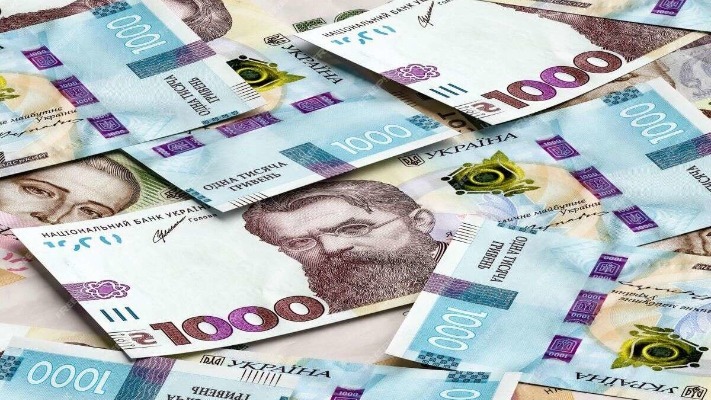 Військові чи пенсіонери? На кому почнуть економити без західної допомоги