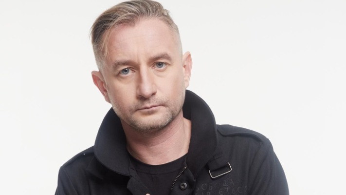 Сергій Жадан «засвітився» у взутті від луцького бренду. ФОТО