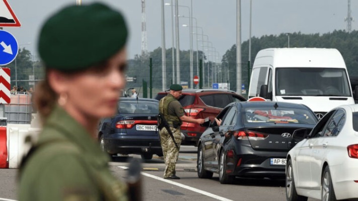 В Україну можуть не повернутись до 3,3 млн біженців, що коштуватиме 7% ВВП