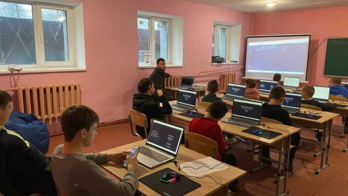 Безкоштовний курс Scratch для дітей: перші групи вже навчаються