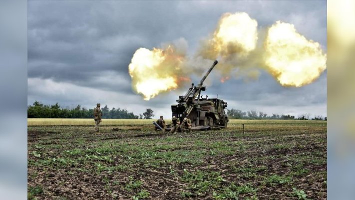 Франція виготовить і передасть ЗСУ десятки Caesar і снарядів до них, – Зеленський після розмови з Макроном