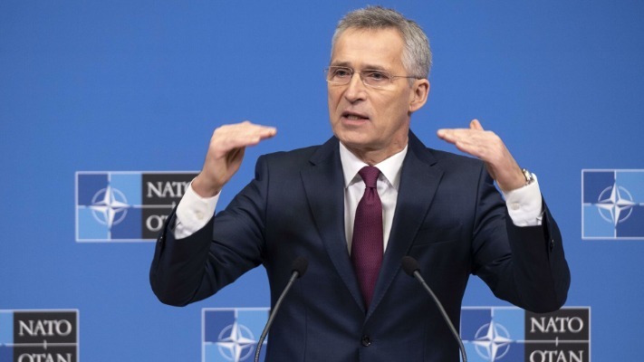 Столтенберг заявив, що Україна матиме право вражати за допомогою F-16 цілі в РФ