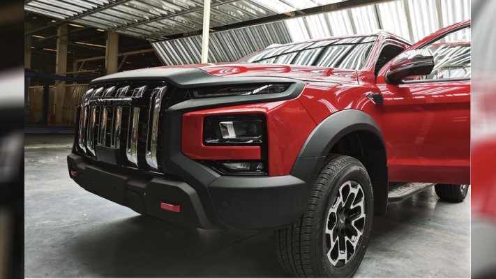 В Україні стартують продажі пікапу нового покоління JAC T9