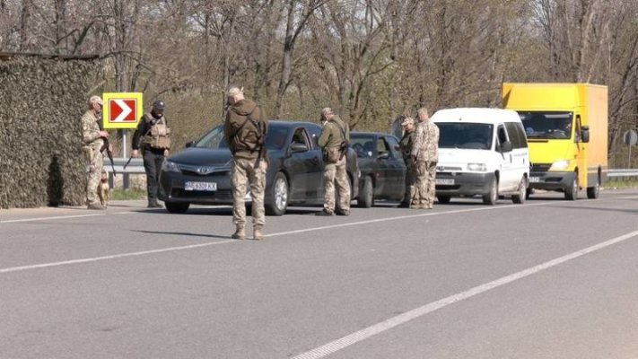 Усі дороги контролюються: в'їзд чоловіків обмежено у прикордонні громади Вінниччини