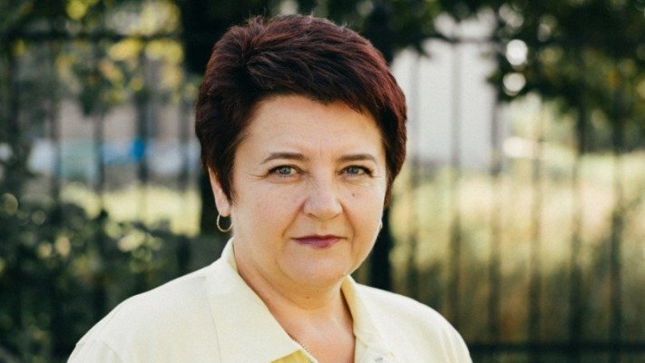 За зловживання службовим становищем судять чиновницю
