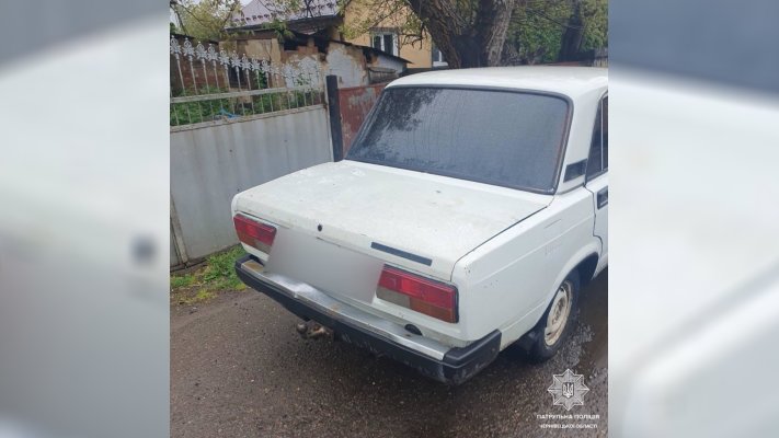Патрульні виявили порушника, що був позбавлений права керування та водив авто з ознаками сп’яніння