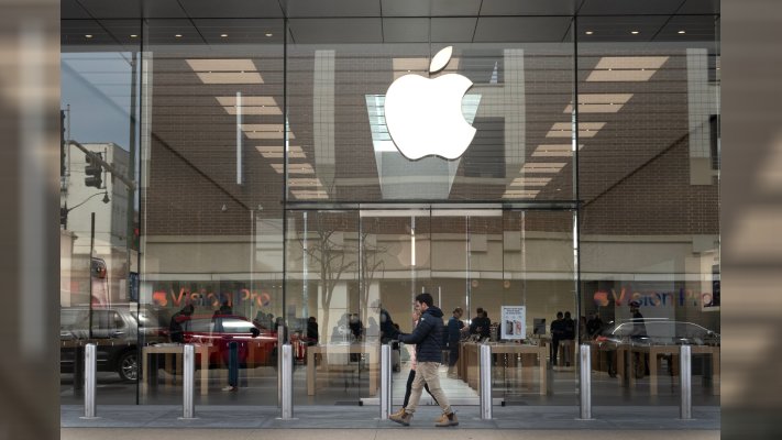 Apple на запит уряду Китаю видалив з App Store популярні месенджери