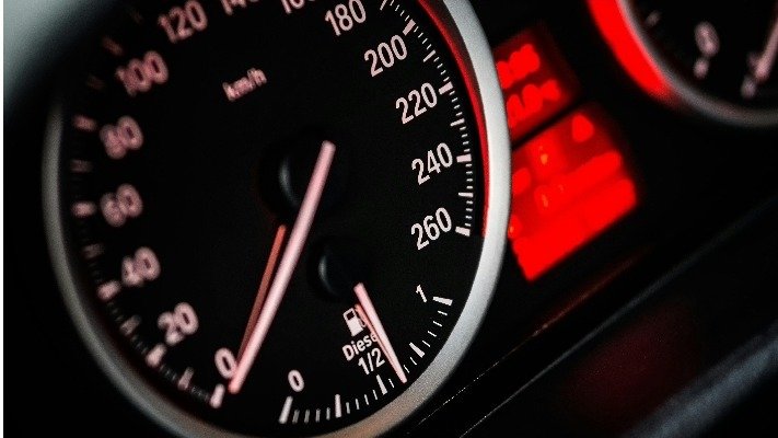 Погані новини для водіїв: вартість бензину стрімко зростає