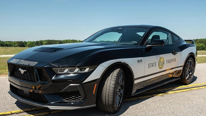 Новий Ford Mustang з’явився на службі у поліції Штатів