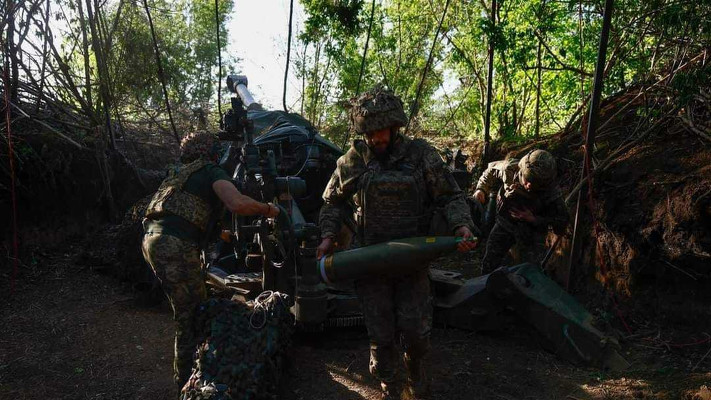 Україна таємно передислокувала війська до кордону напередодні наступу РФ, — Sky News