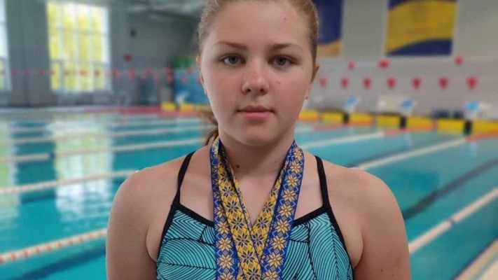 Рекорд по медалях: два золота, одне срібло та одну бронзу виборола юна плавчиня на Всеукраїнських змаганнях (фото)