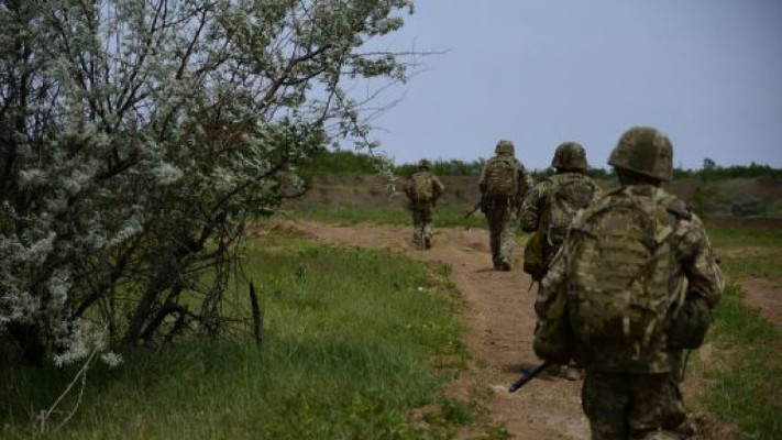 На Харківщині Україна застосовує стратегію оборони з повільним відступом – NYT