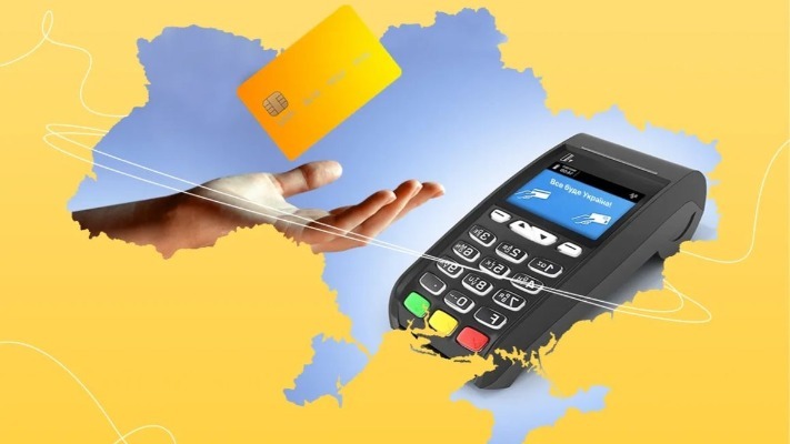 Українцям хочуть обмежити карткові перекази