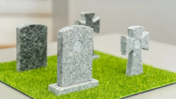  Кабмін затвердив дві форми намогильних плит для Національного військового кладовища 