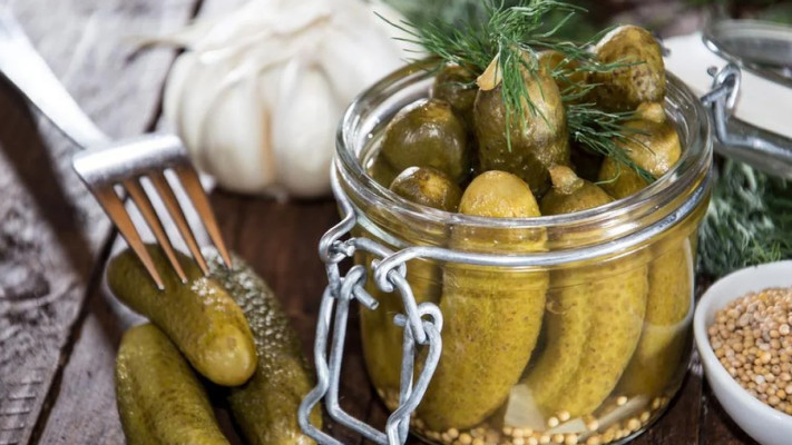 Як з MacDonalds: рецепт консервованих огірків