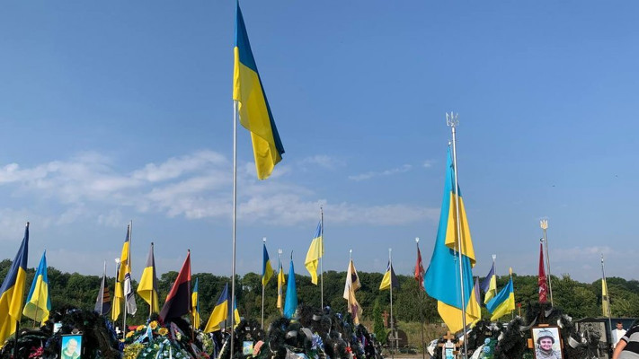 На благоустрій місця поховання кременчуцьких військових планують витратити понад 1,4 млн грн