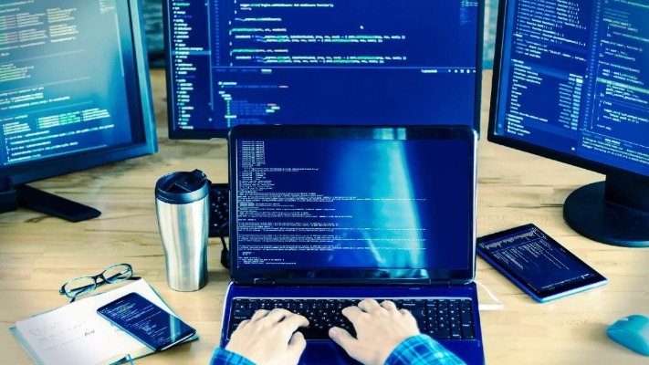 Сбєрбанк та інші лежать: ГУР хакнуло банківську систему в РФ. ФОТО