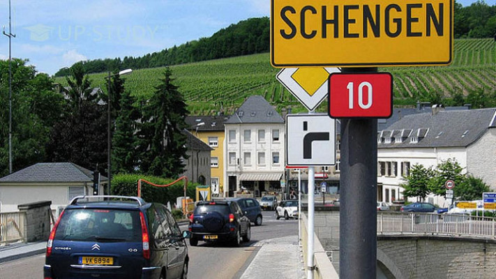 ЄС запроваджує автоматичну систему контролю на кордонах і нові правила в’їзду для громадян третіх країн