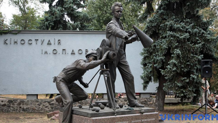 Довженко нарешті отримав свій пам’ятник у Києві