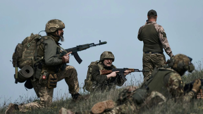 Альтернатива мобілізації: у чому полягають “козири” контрактної служби