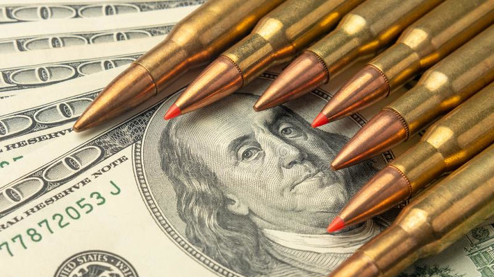 ФОП почнуть сплачувати військовий збір з 2024 року: обсяг – 1% від облікового доходу