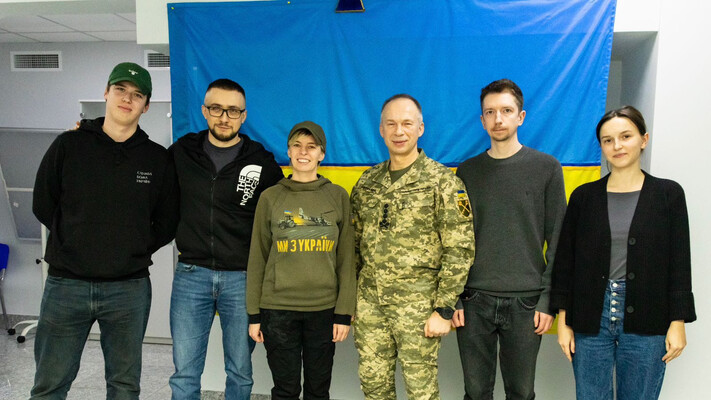 Після скандалу з повісткою Стерненко зустрівся із головкомом Сирським