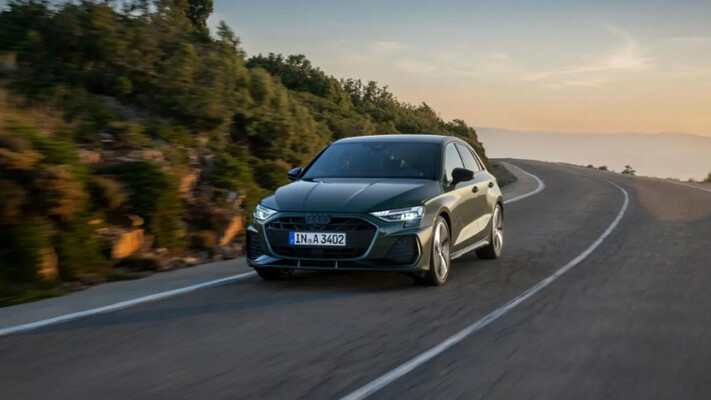 Компанія Audi презентувала плагін-гібридну версію моделі A3