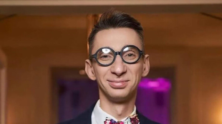 Усі знають, але в очі не кажуть. Соломка публічно назвав Камалію абсолютно бездарною співачкою