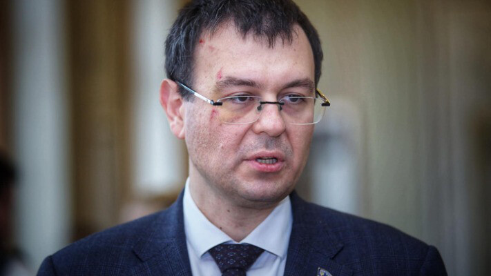 Підняття податків замість боротьби з тінню: як за роки Гетманцева у Раді найсіріші зони економіки ще більше потемніли