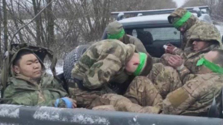 ЗСУ наловили карасів: захисники в бою захопили в полон групу російських окупантів