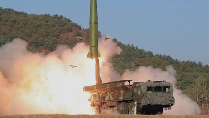 КНДР покращила точність ракет, якими РФ атакує Україну – ЗМІ