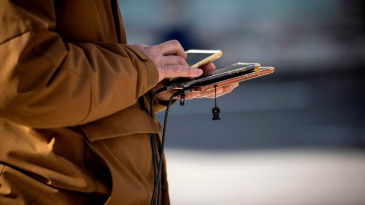 Українці масово перенесли мобільні номери: до кого переходили абоненти Vodafone, lifecell та Київстар