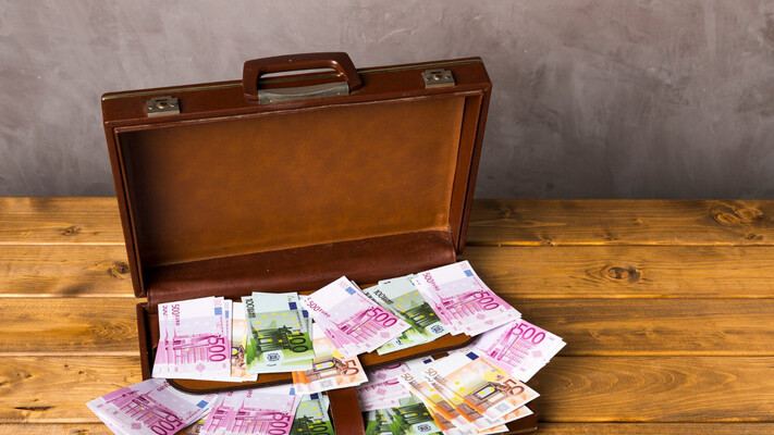 До бюджету України додались €1 млрд від ЄС: на що уряд спрямує ці кошти